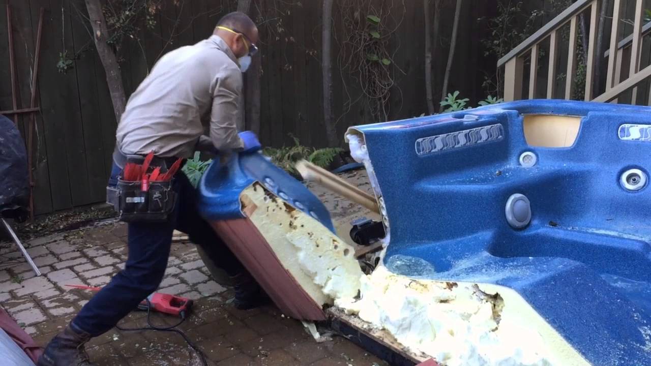 Laguna Beach Spa Removal (Hot Tub, Jacuzzi Demolition job) by SpaRemovers.com