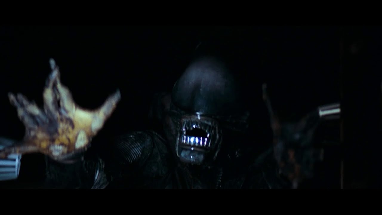 Captain Dallas Killed by Xenomorph - Alien (1979) HD