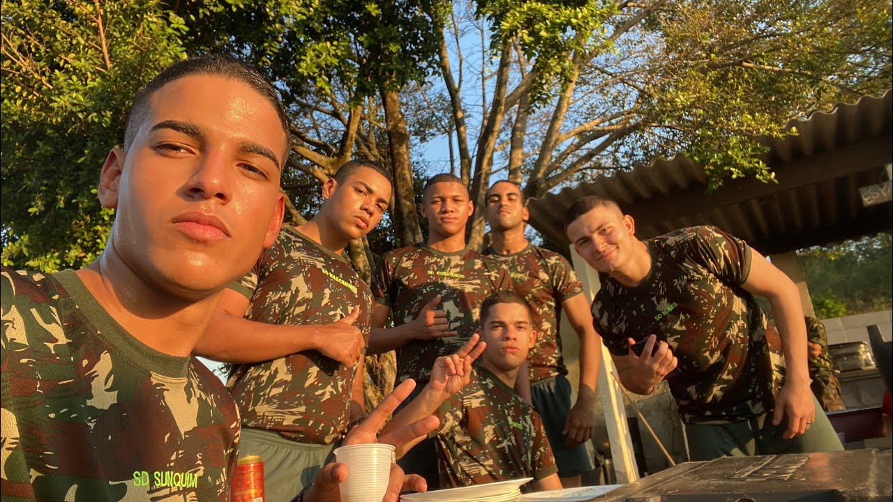 Um ano de exército “RANCHO PART1” 🫡🇧🇷