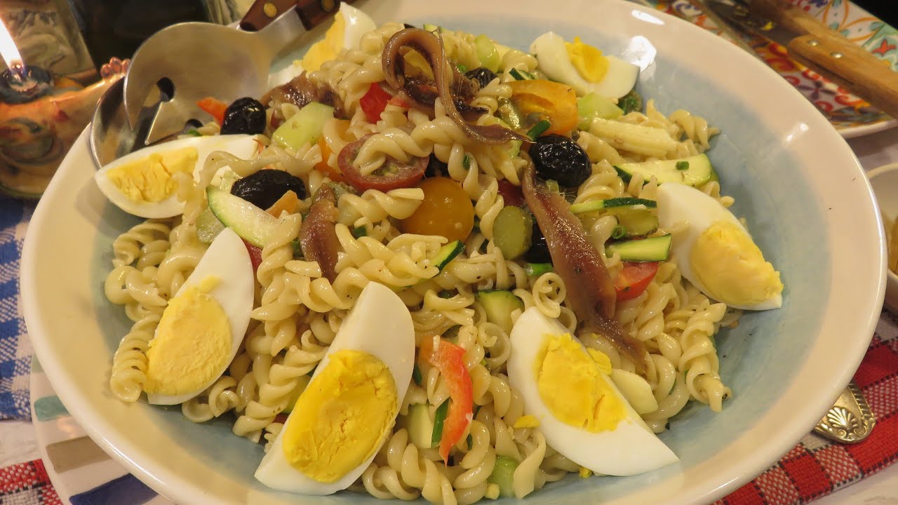 Ma SALADE DE P&Acirc;TES savoureuse et croquante !, fa&ccedil;on M&egrave;re Mitraille  sur Gourmandises TV
