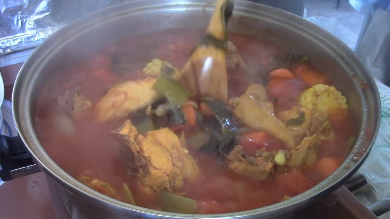Sopa de gallina- Caldo de gallina
