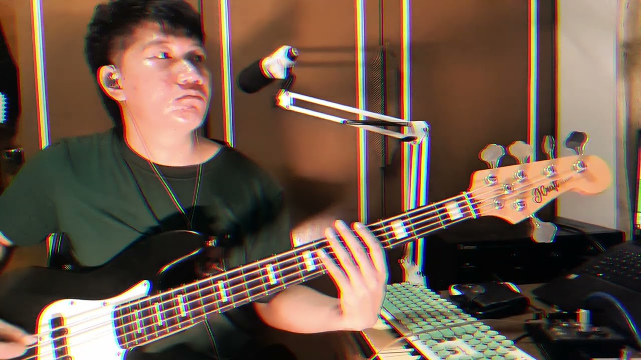 Everybody Wants to Rule... in whattt? | Metric Modulated Bass Cover