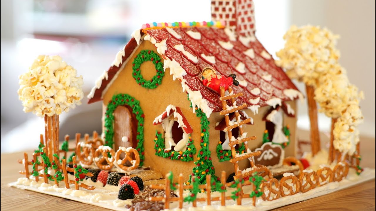 How to make GINGERBREAD HOUSE (Cookie Recipe, Icing, Decor) - Cách làm nhà bánh gừng