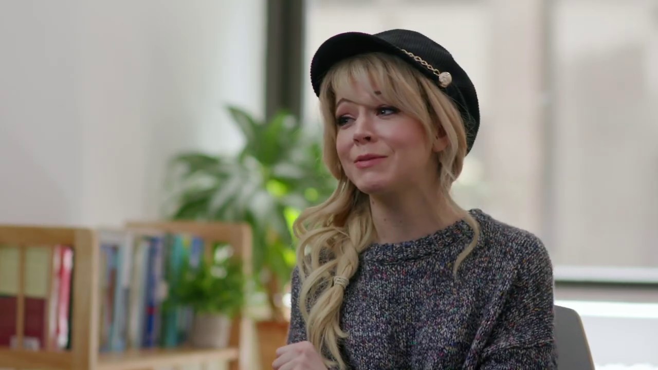 Lindsey Stirling on Harry Potter, Depression, and Finding Happiness | Interview