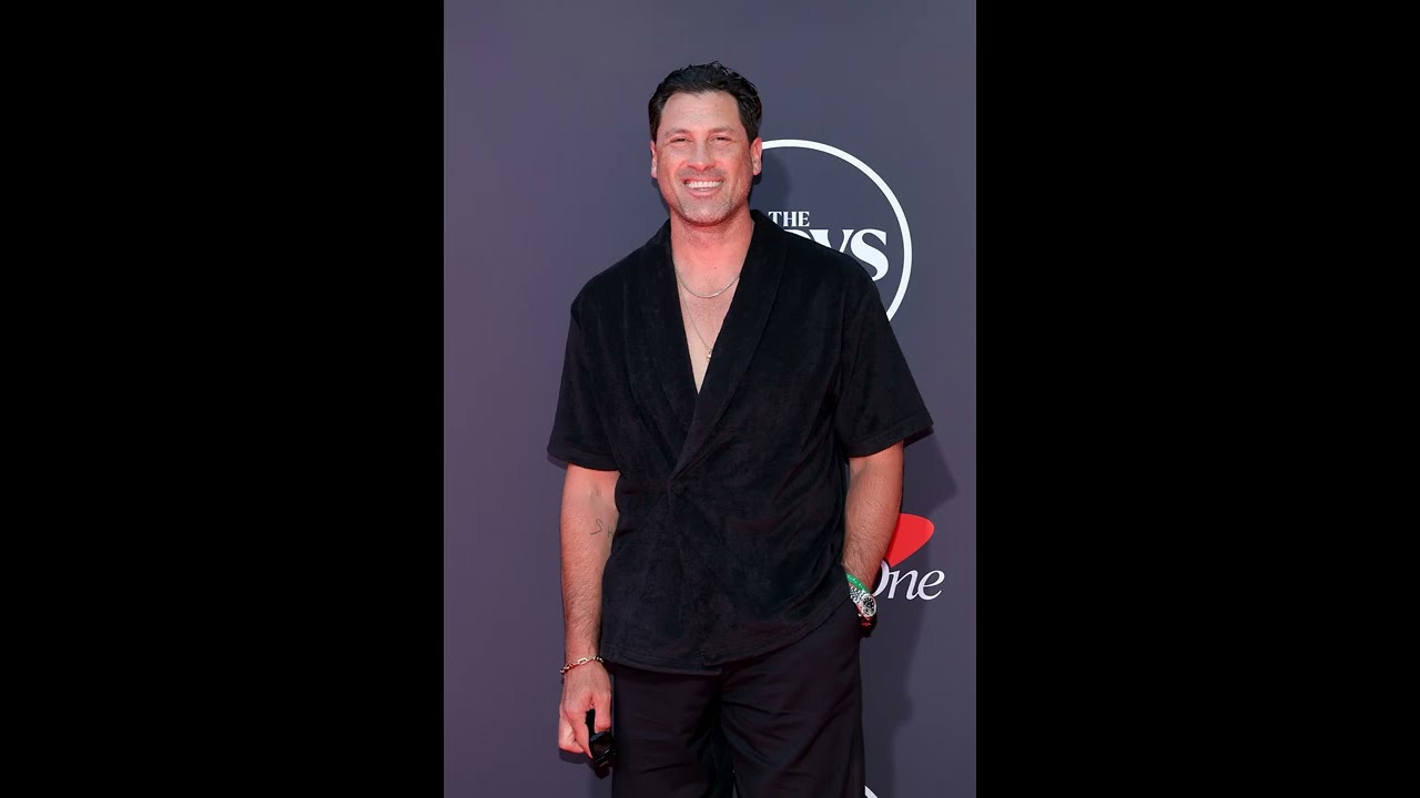 DWTS Drama: When Backstage Laughter Became a Bond