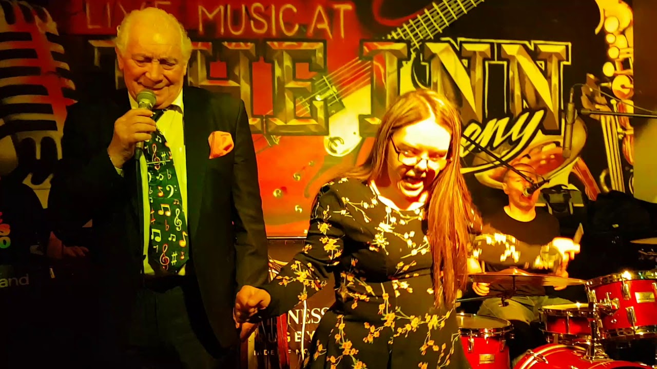 Billy Hughes at the Live Lounge Raheny Inn