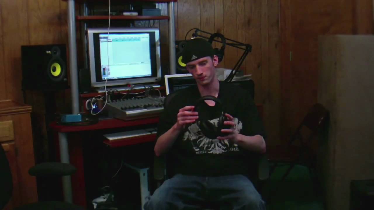 Daily Tip (Mon) - Extreme Isolation Headphones by Direct Sound