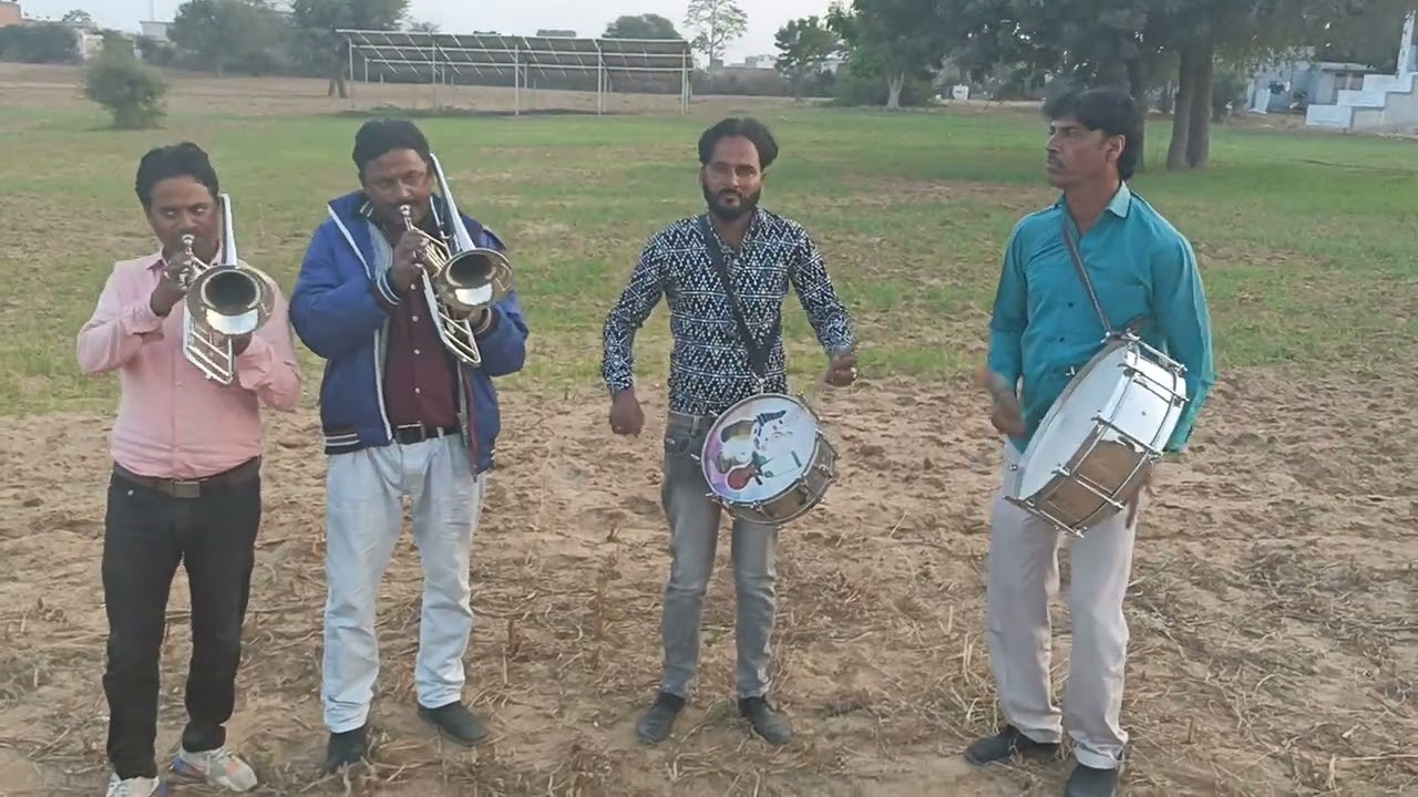 पायलिया जुगलबंदी दी विजय बैंड पलसाना मास्टर  फारूक शेख म्यूजिकल ग्रुप