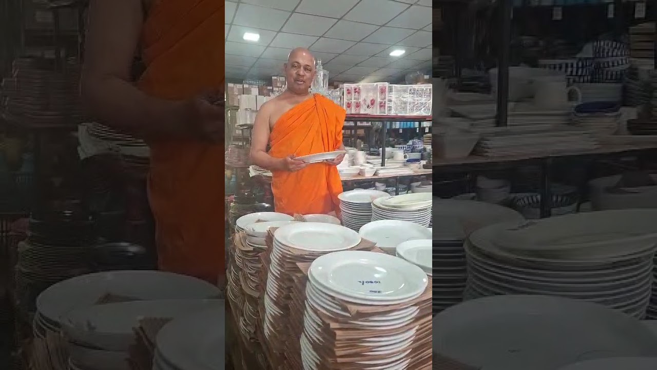 Srilanka Cyclone Ditwah Flood Victims Bhante Devananda Kotte Rajamaha Vihara Srilanka.