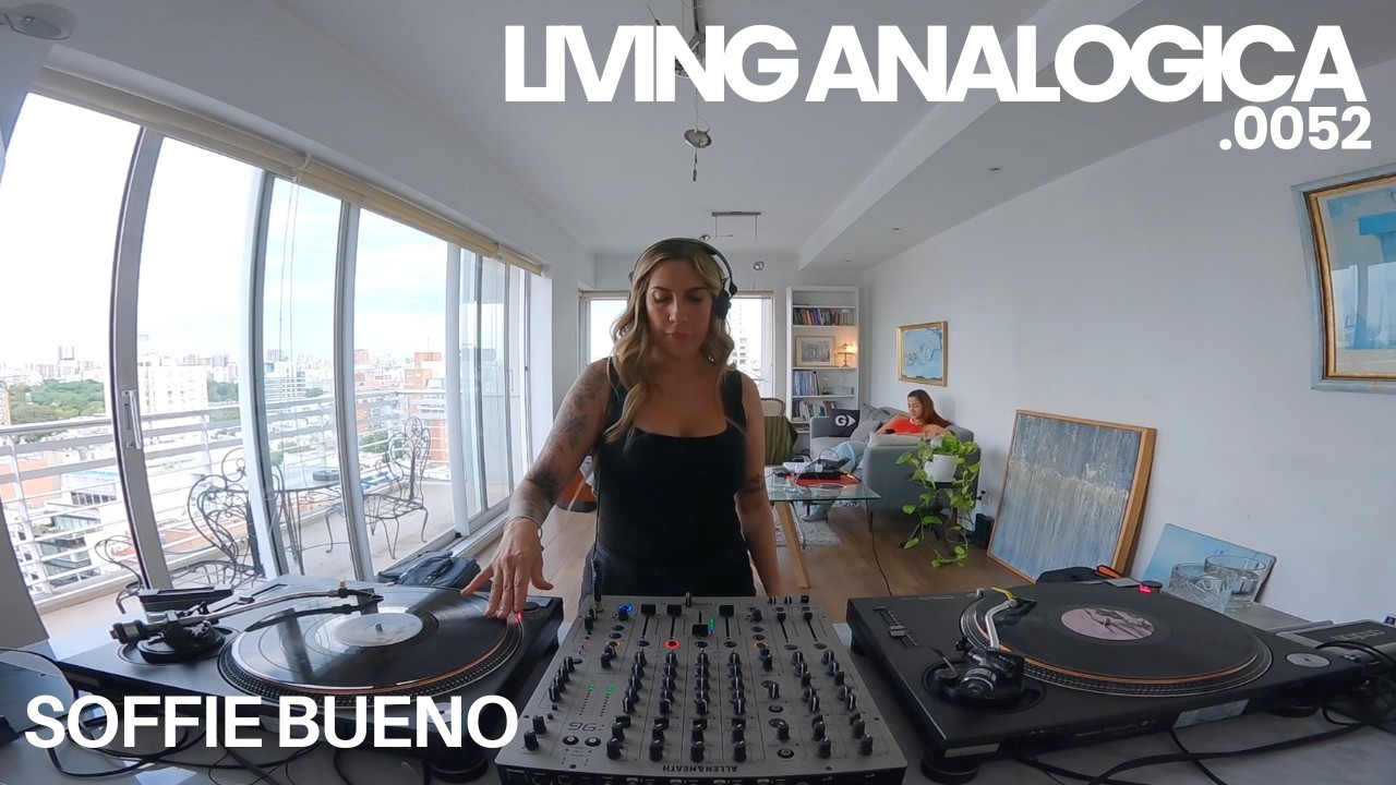 Living Analógica 0052 | Soffie Bueno | Deep House Music Strictly Vinyl Mix | February 2026