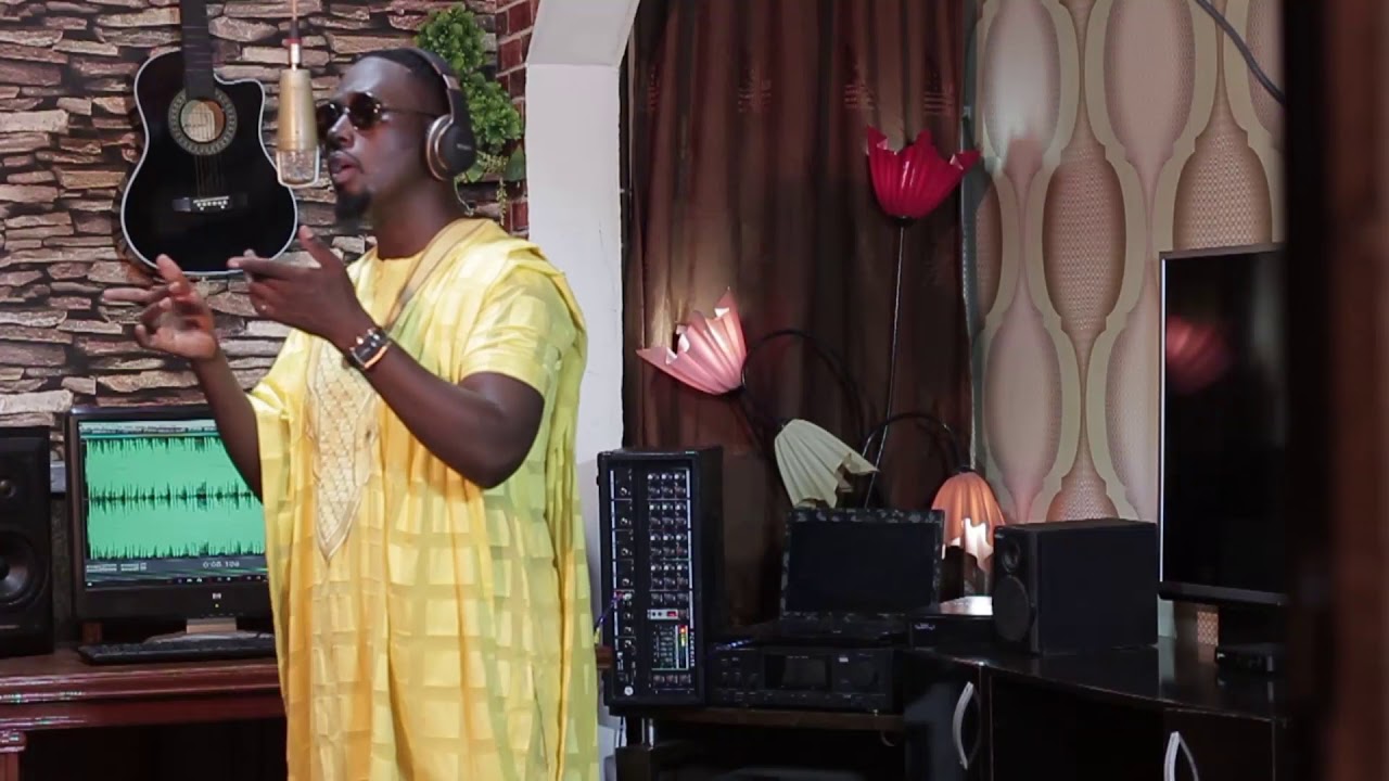Tasiu Unguwa Uku - Aisha (Official Music) 2022
