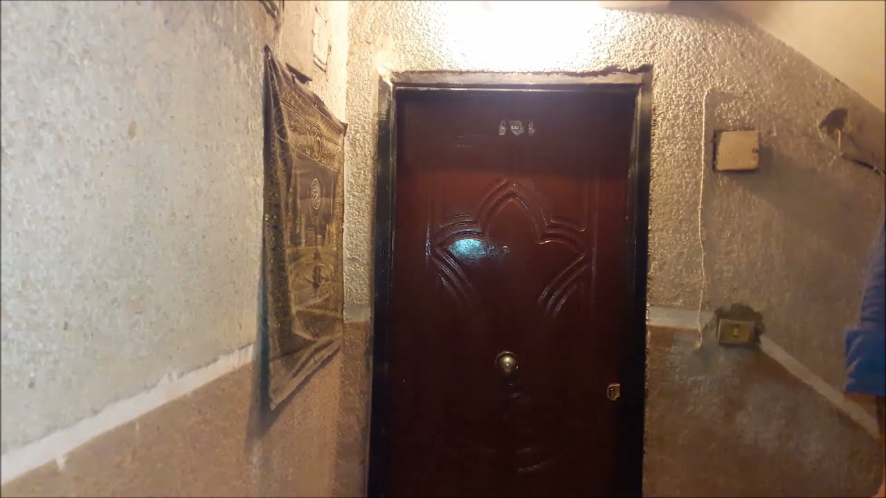 بيت للبيع 2دقيقه من فيصل 196م 4شقق 3محلات بسعر رائع
