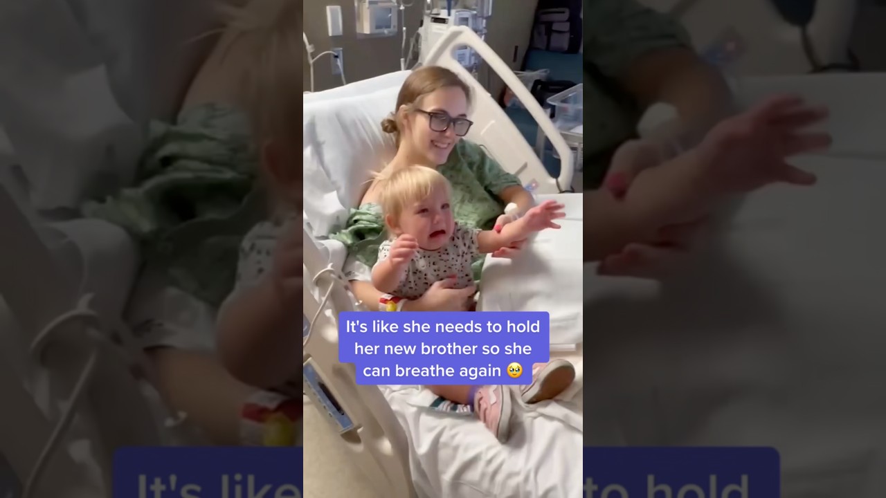 Legendary moments when kids meet newborn babies 🥰🥰 #baby #cute #love