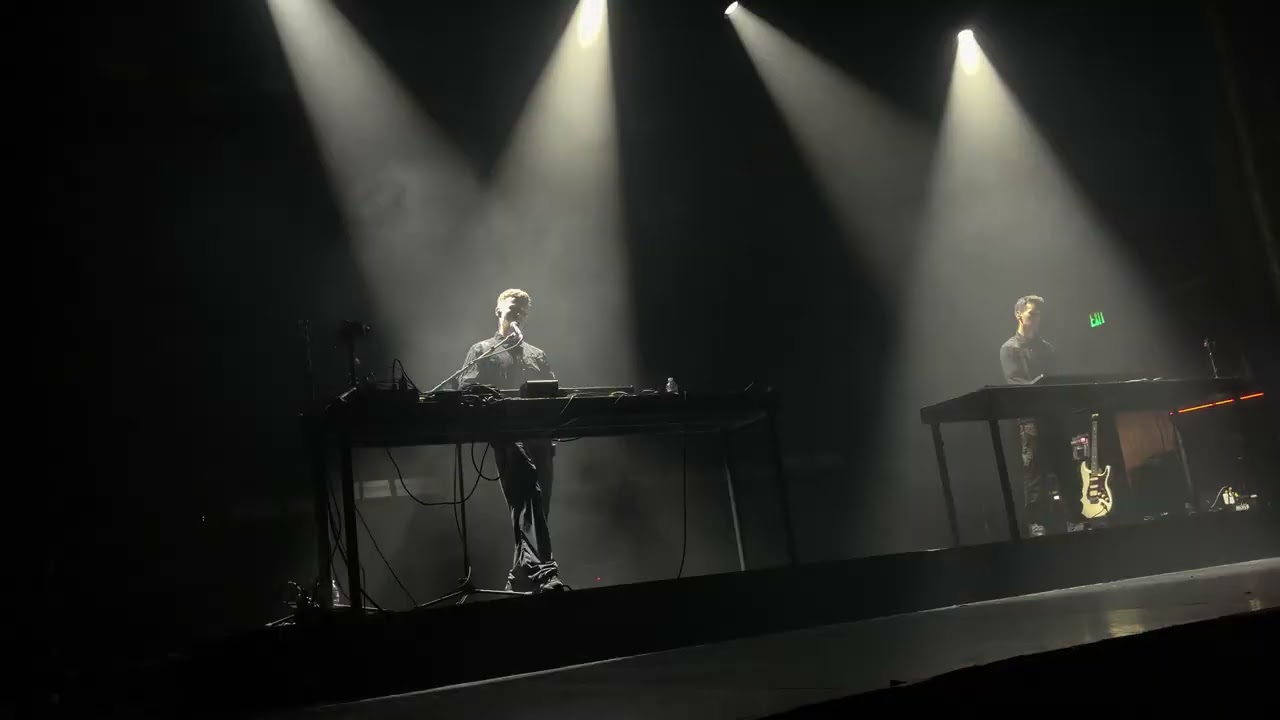 DONT TRY/YOU MIGHT FIND THE ONE by Sam Gellaitry (Live in San Francisco, 10/2/25) [Part 8]