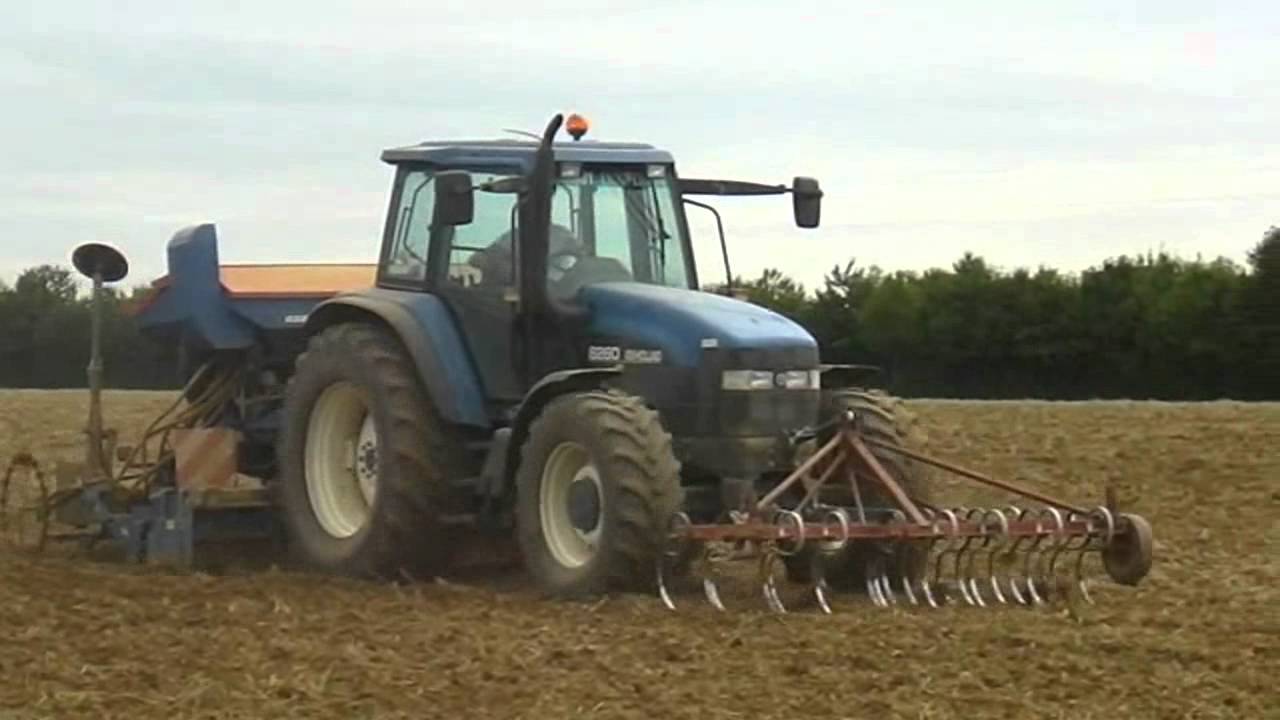 8260 + Coltivatore Anter. + Rabe Turbodrill 3 m in Francia