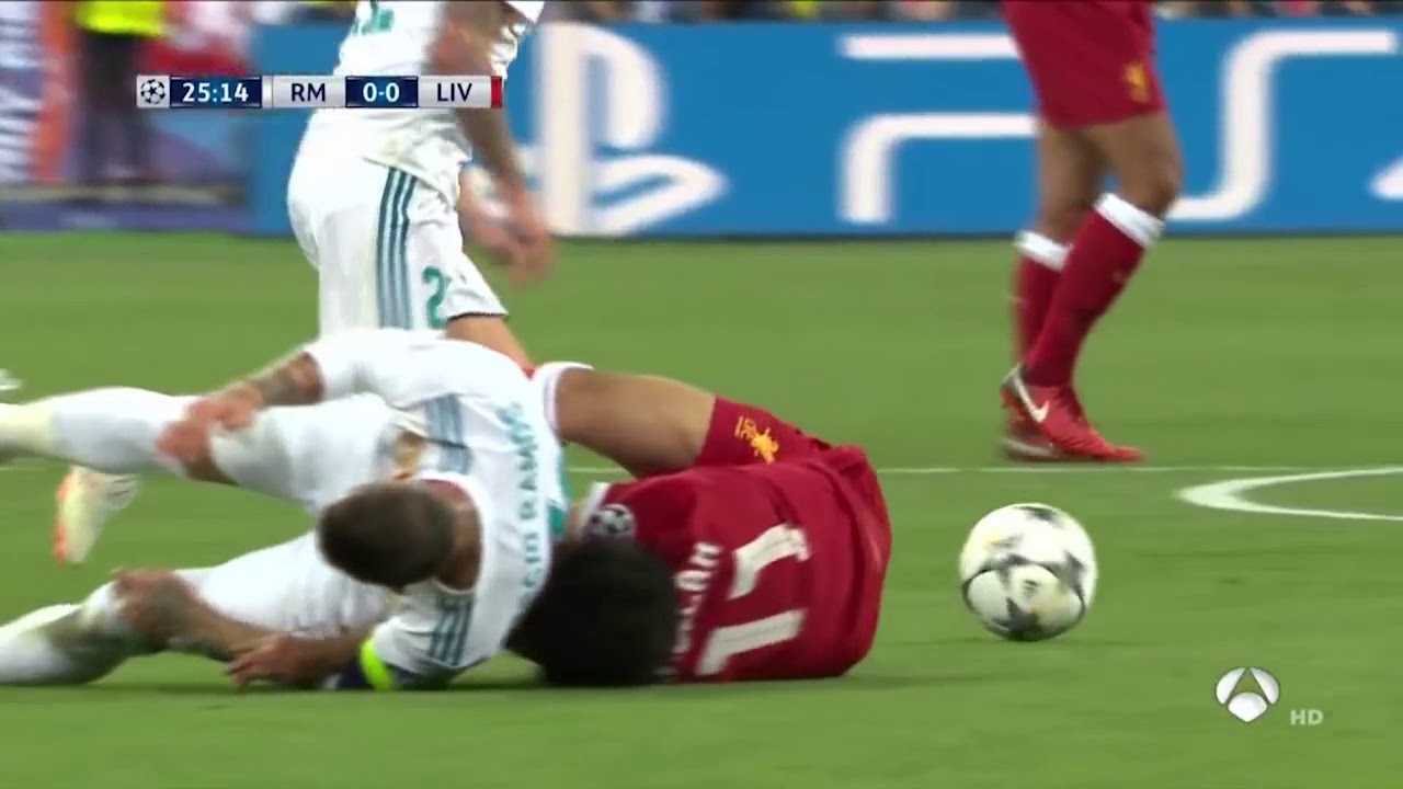 Salah injury vs Real Madrid &bull; Salah vs Ramos &bull; Champions League Final 2018