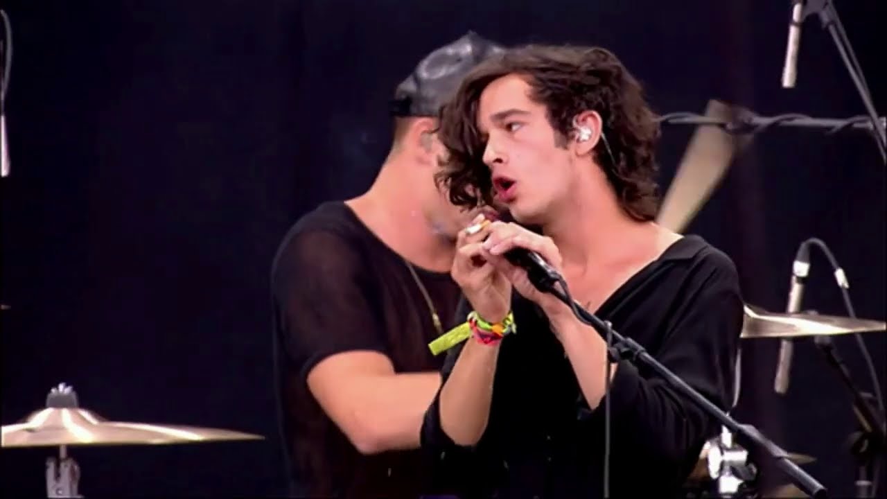 The 1975 - MONEY (Live At Glastonbury 2014)
