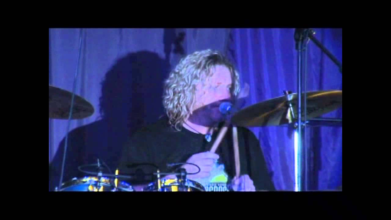 Whitecross - knockin on heavens door  en vivo desde Guatemala