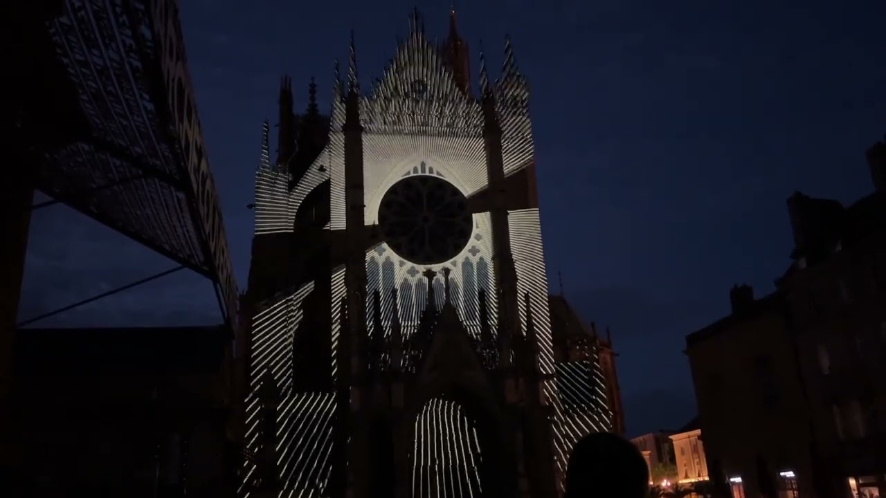Lightshow at Metz Cathedral // Spectacle de lumière à la Cathédrale de Metz