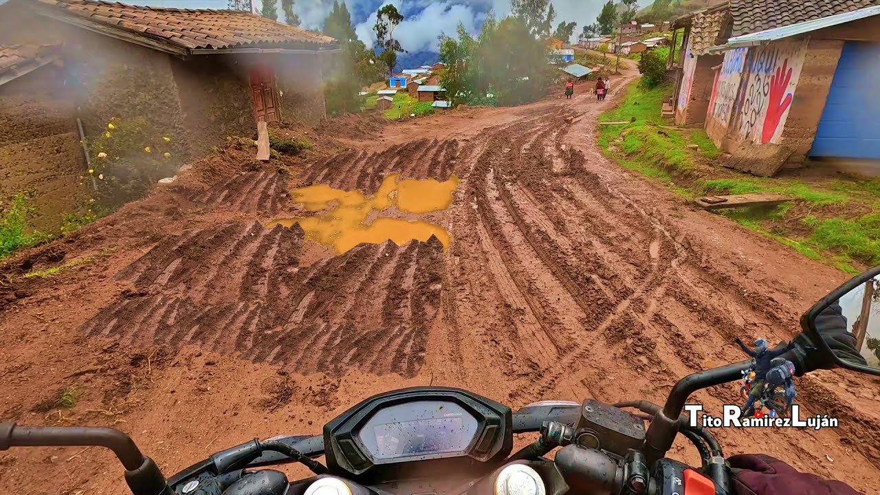 Así es el Viaje Con Moto en Tiempo de Lluvia 🏍🇵🇪👇 | TitoRamirez