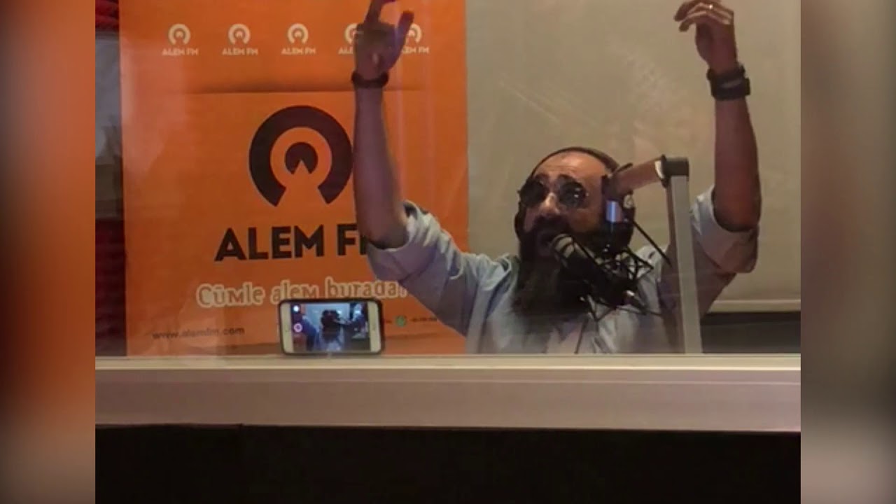 Kafa A&ccedil;an Uzman - Bilgi Yarışması Sunucusu