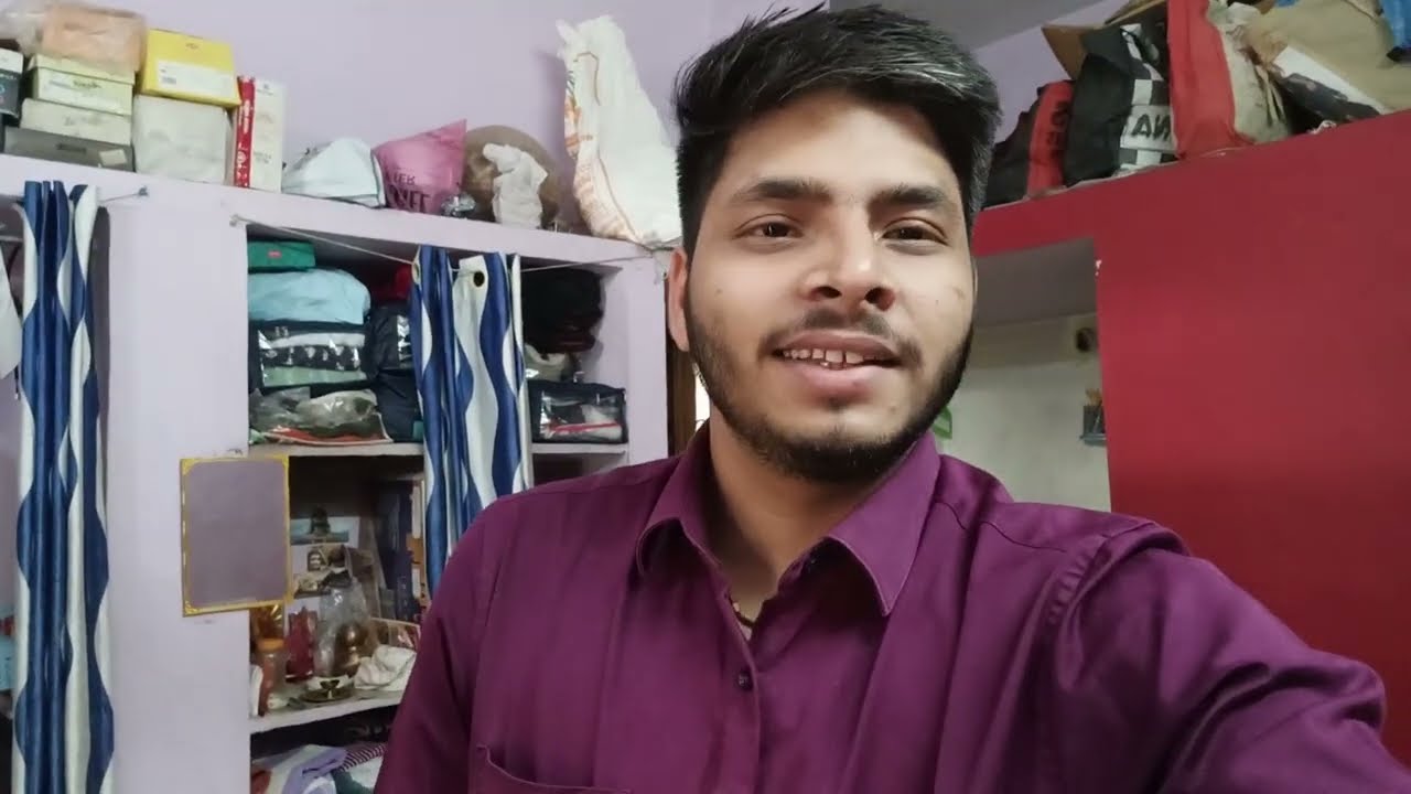 Laptop chalu karke bhai sahab ka intezaar ho raha hai… par woh aaye hi nahi 😅💻
