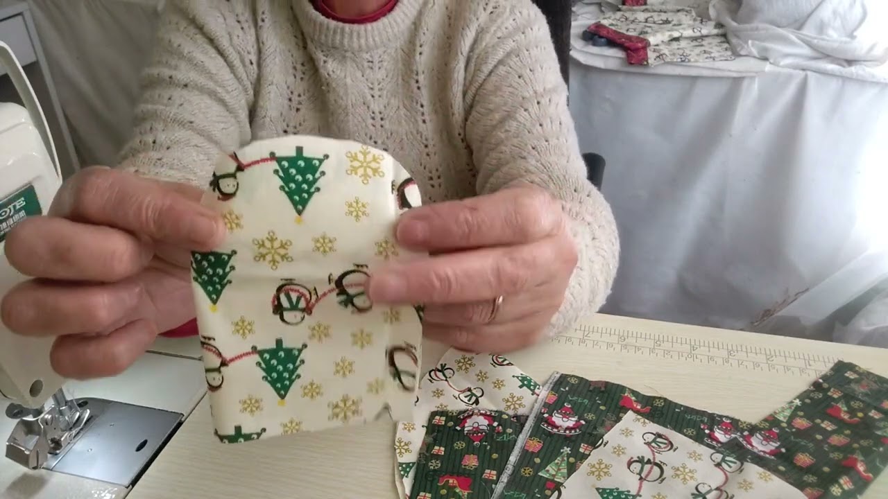 Boneca mamae Noel  porta pano de prato molde gratuito