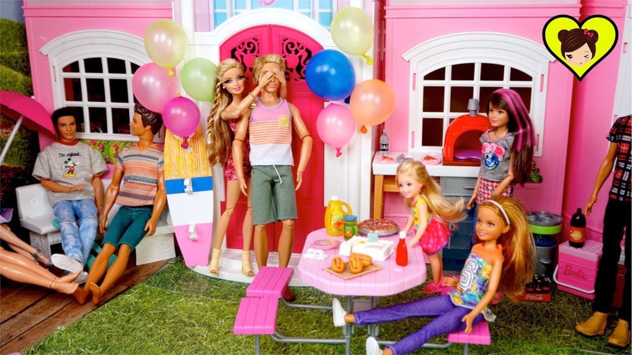 Barbie y Sus Hermanas Organizan una Fiesta Sorpresa Para Ken