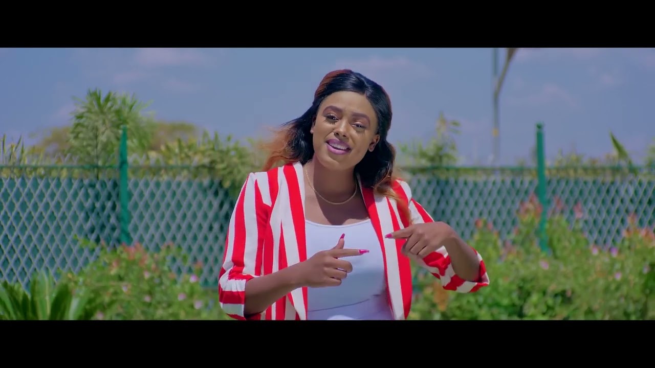 MAGGIE SHII - MUGARURANIA   (Sms Skiza 5965980 send to 811)