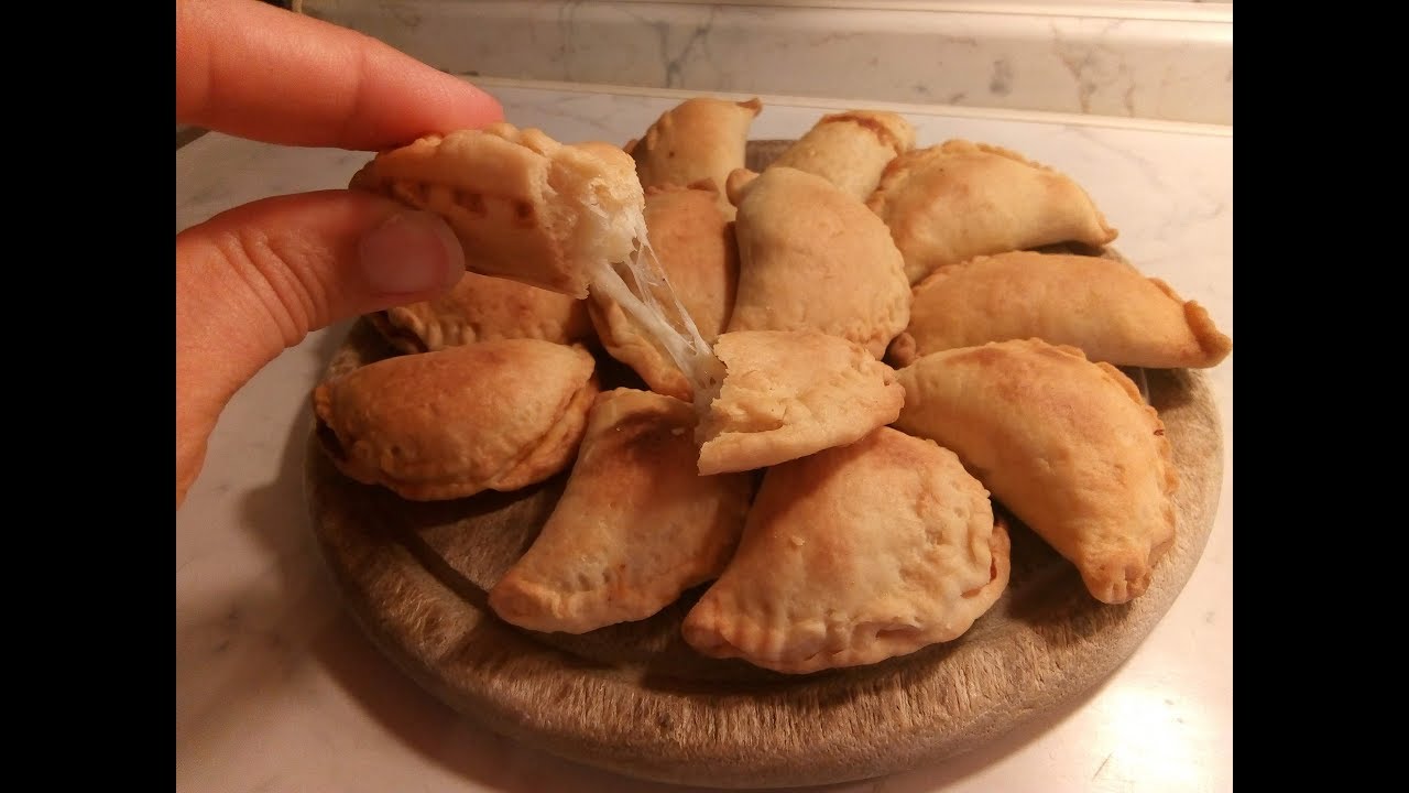 Empanadas de queso cubanas/Como hacer empanadas/Receta de empanadas/How to make cuban empanadas