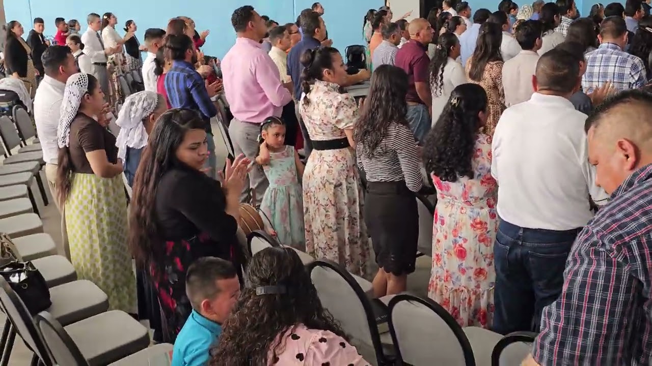 Cantad alegres a Dios y venid ante su presencia con regocijo