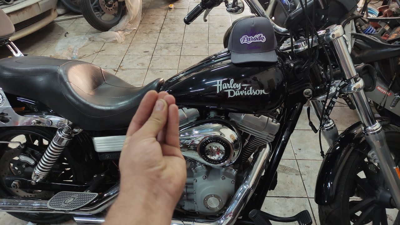 Harley Dyna superglide compensa em 2023?
