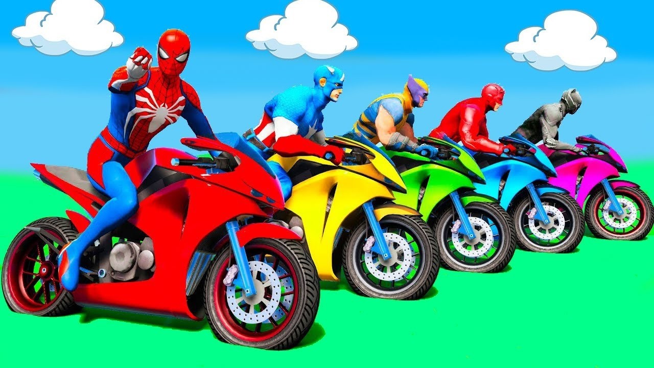 SPIDER MAN Takes on Spiral Bridge Stunt Ride on Motorcycle🦺🥽بطال الخارقين على القضبان دوامة قمع جس