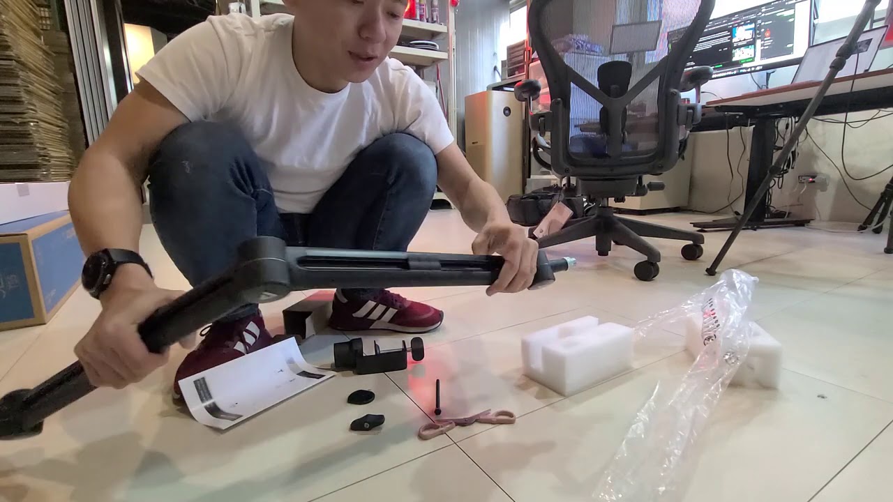 換麥克風桌架...早知道就買這款了｜THRONMAX Zoom 真美！