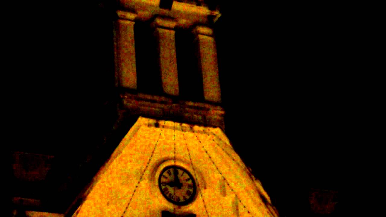 Unusual church bell concert / carillon at a Pula (Sardinia) church at 9 PM every evening