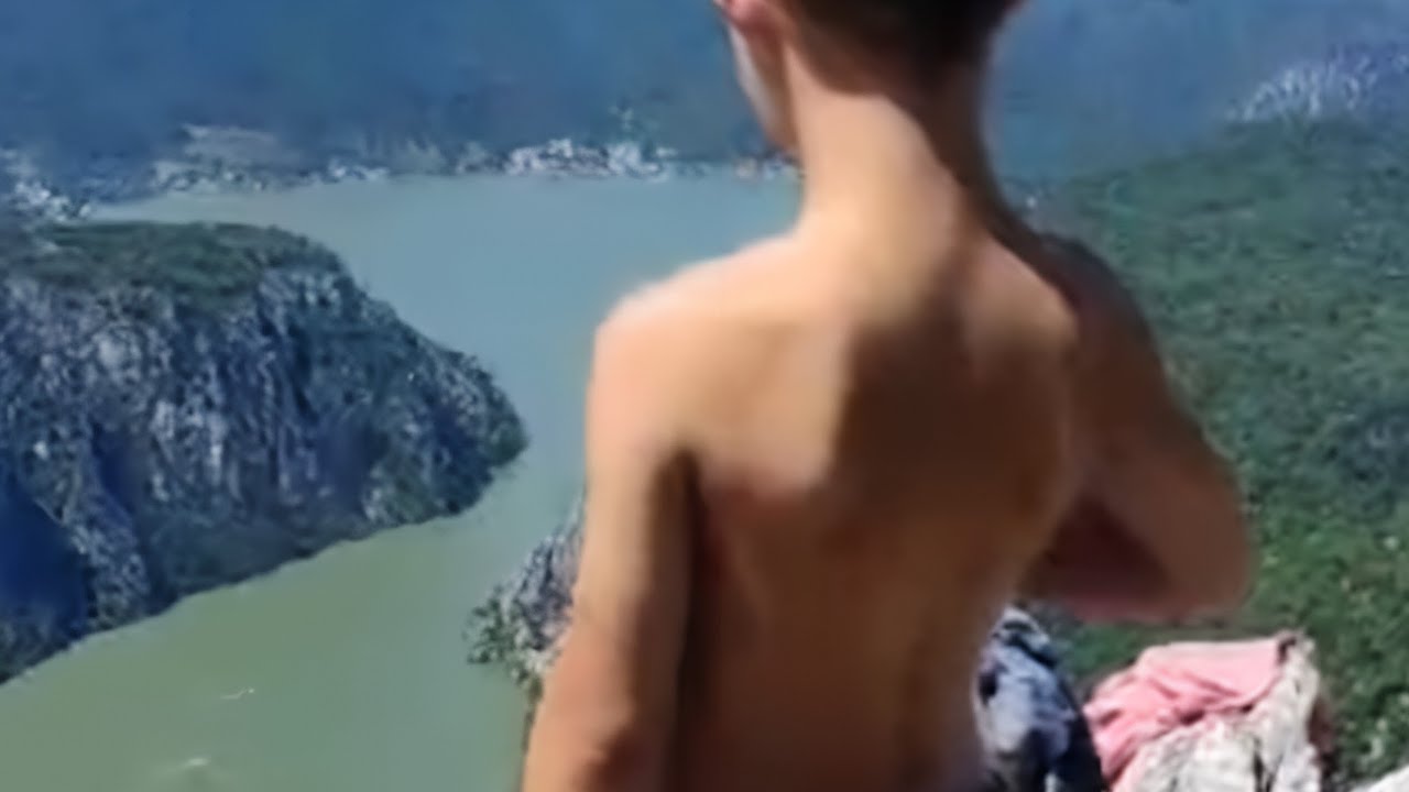 Veliki &Scaron;trbac,  Miroč, Gvozdena kapija,  kroz goru vile Ravijojle , Srbija  4K