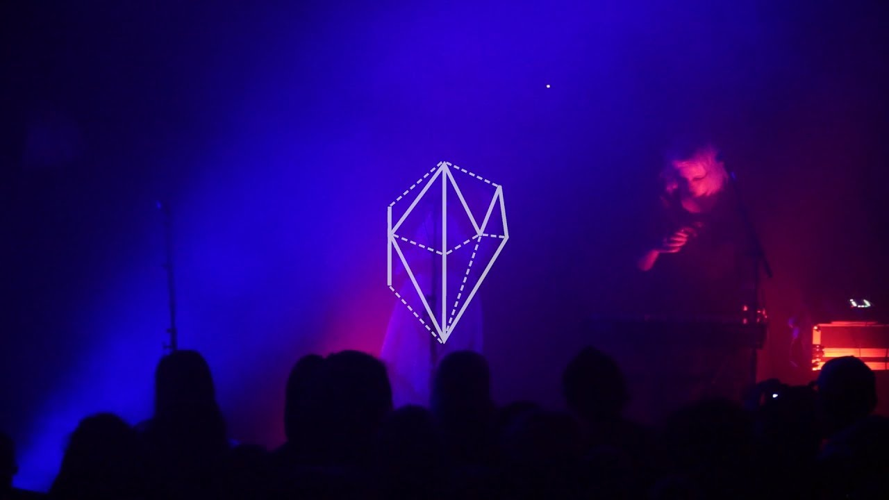 Kælan Mikla - Upphaf live @Norðanpaunk 2019