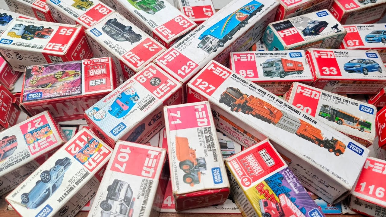 【トミカ】ミニカー大集合! Vo9 遊んだトミカを箱に入れて並べてみました。