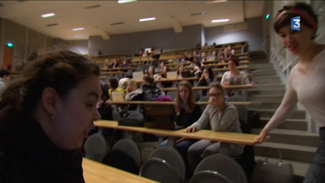 De la crèche à l'université, grandir comme les autres avec un handicap - épisode 4