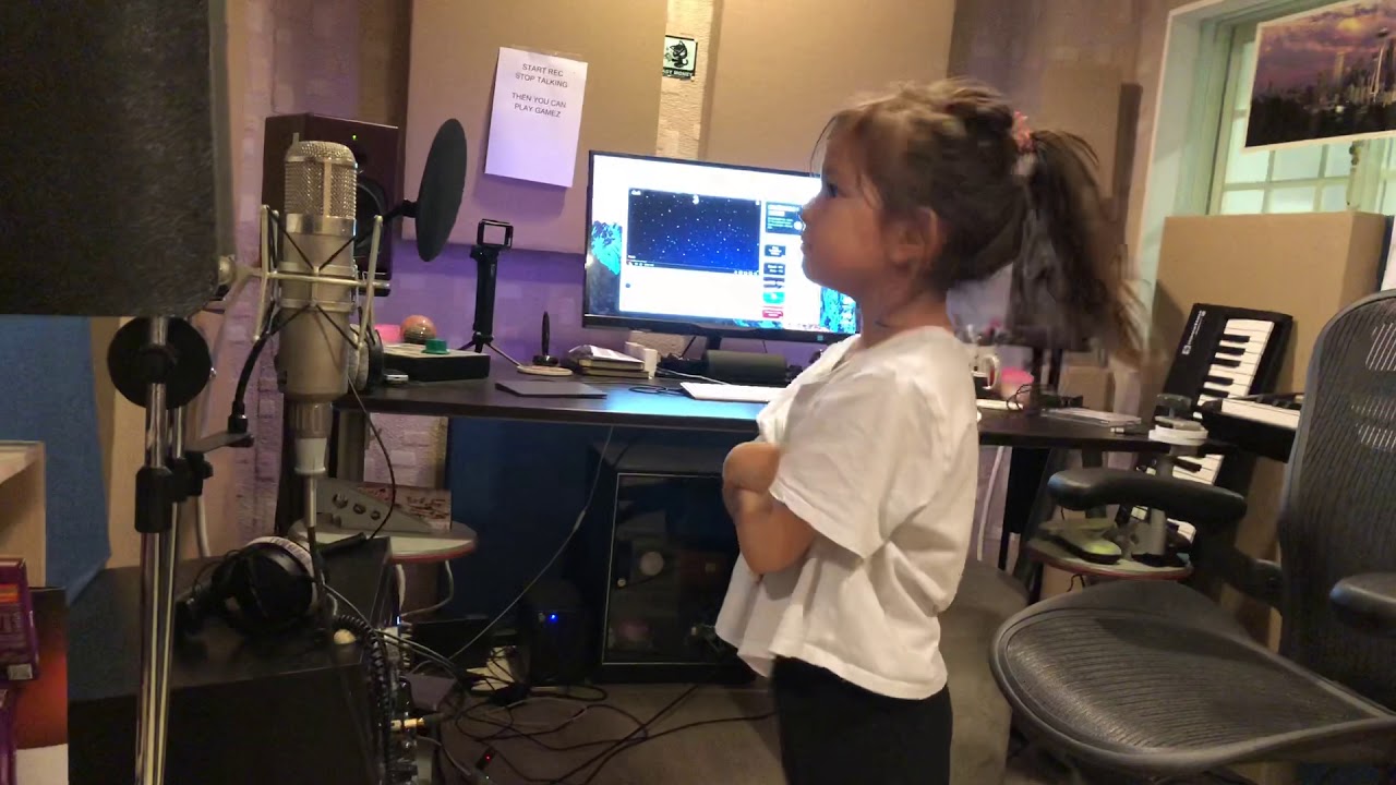 Melody sings &lsquo;New Rules&rsquo; by Dua Lipa