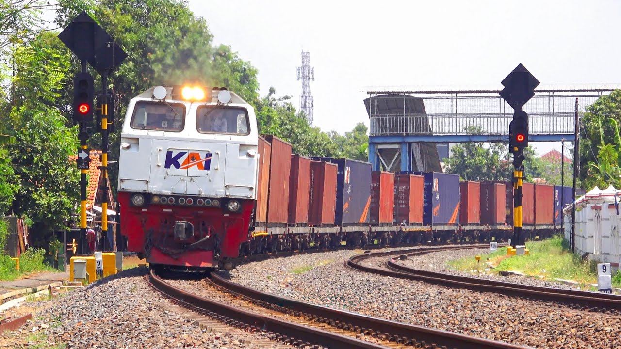 KERETA API PANJANG‼️ MENEMUKAN 22 KERETA API PETIKEMAS KONTAINER JALUR PANTURA