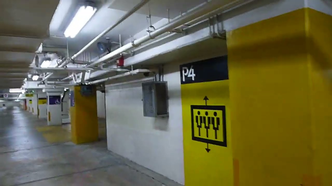Schindler/ generic lift at Suria KLCC Carpark lifts only mall side