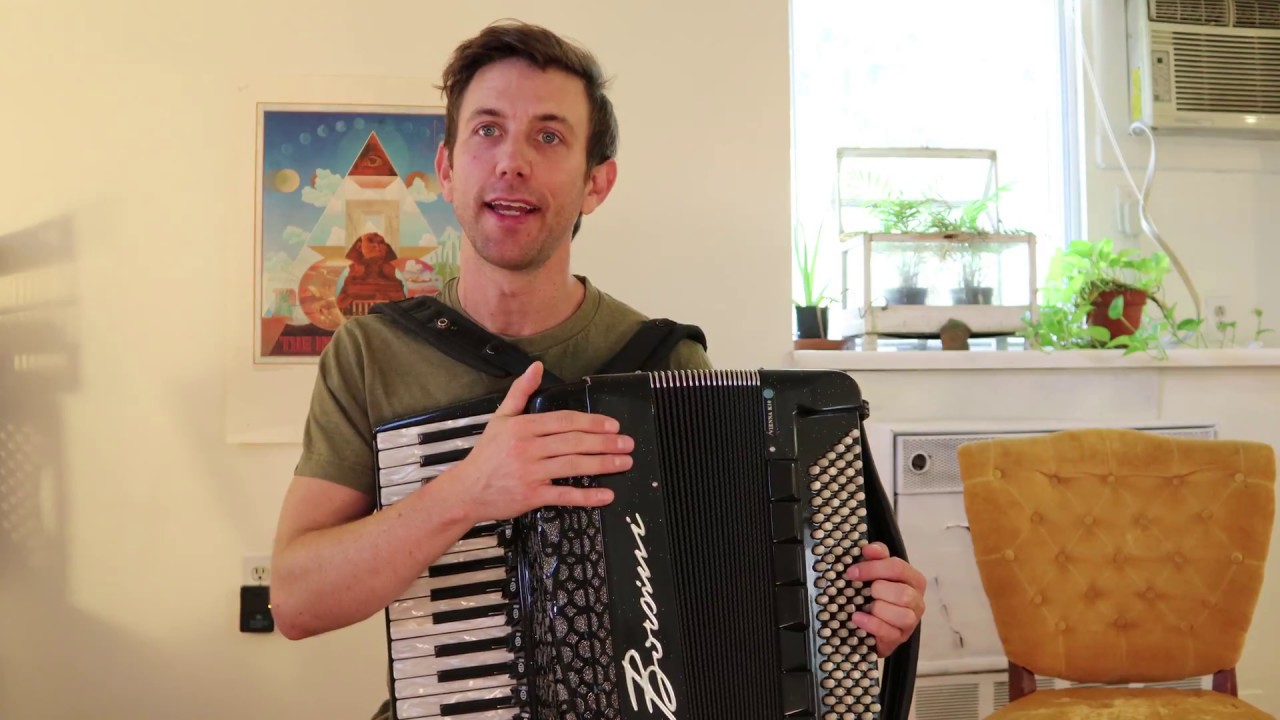 How to play 'Forro Brasil' on accordion (Easier Version)