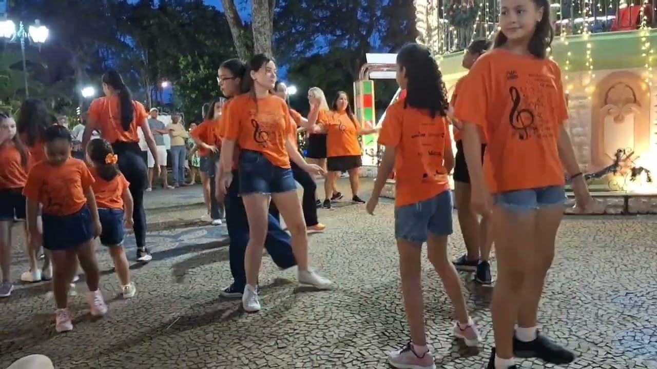 Papai Noel chegou dia 13 no Jardim Velho e receberá o público até dia 22 de dezembro