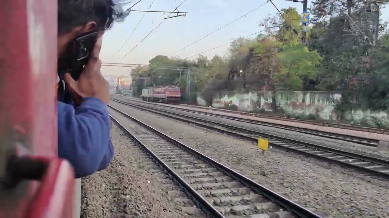12394 - Sampark kranti Express🚆(New Delhi - Rajendra Nagar Terminal )🚉 #indianrailways 