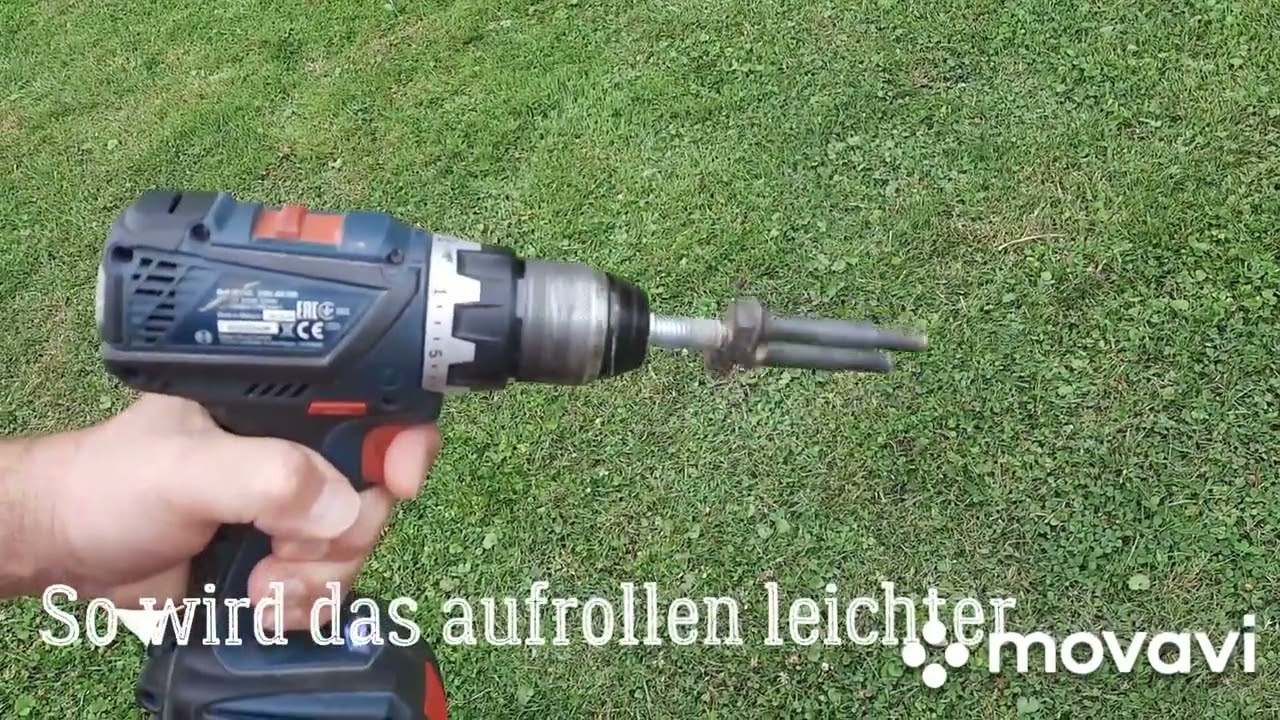 Schläuche aufrollen leicht gemacht     Feuerwehr c Schläuche aufrollen.