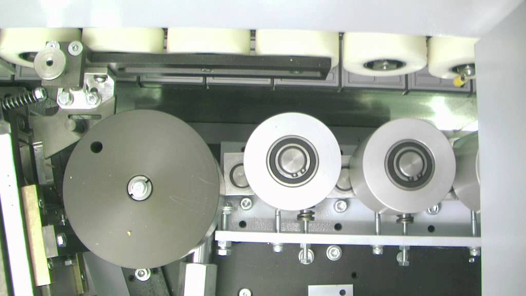 BRANDT Ambition 1440 FC edgebander - pre-milling!