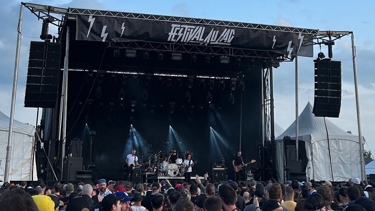 Vulgaires Machins - Compter Les Morts. Live @ Festival au Lac, Granby, Canada