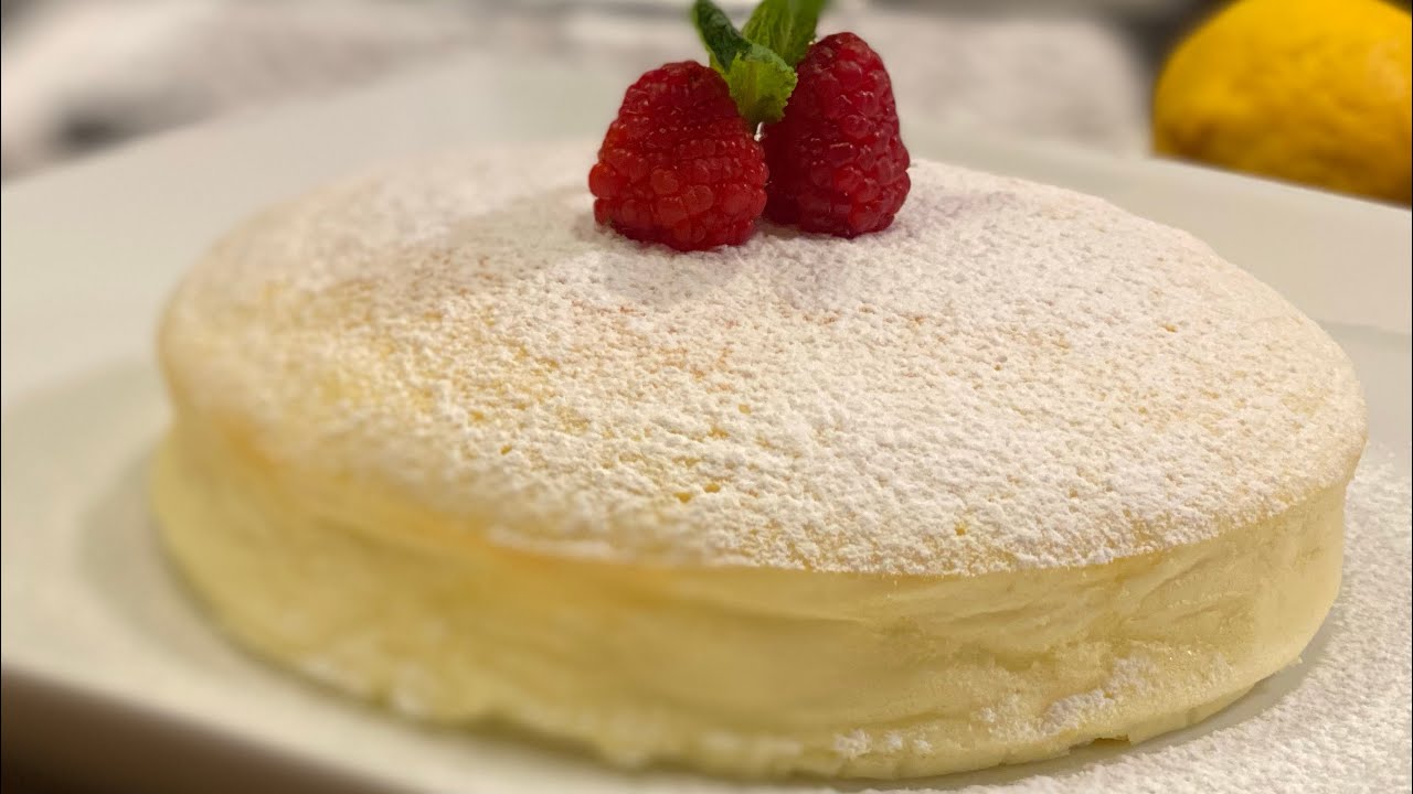 Perfect Souffl&eacute; Cake