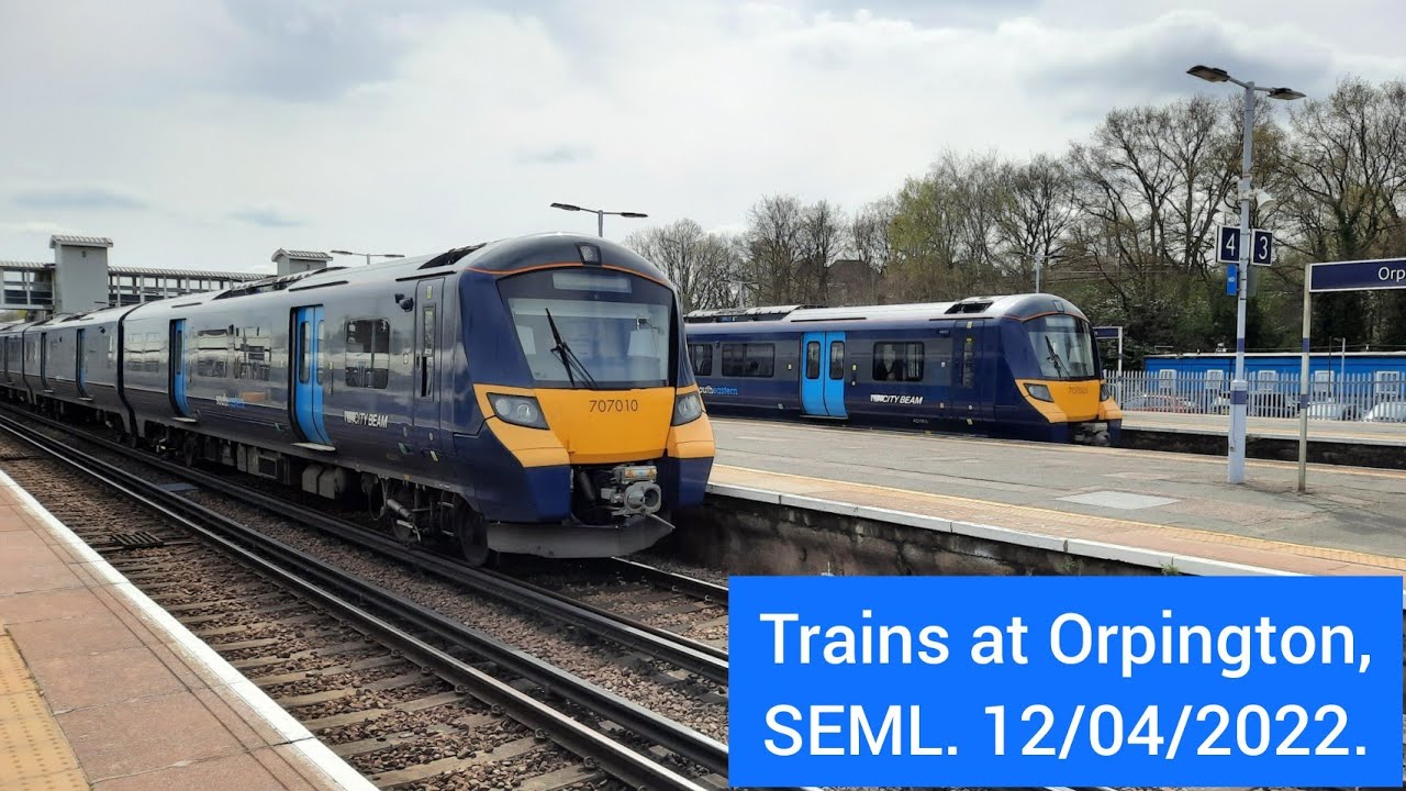 *Class 707 'City Beam'* Trains at Orpington, SEML. 12/04/2022.